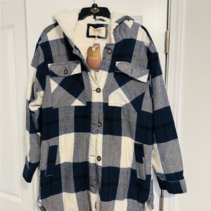 Ashley By 26 International Navy and Cream Plaid Puffer Jacket
